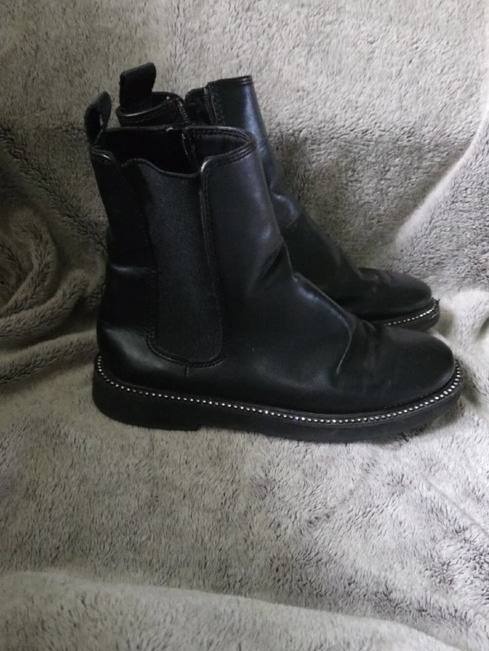 Zara Black Leather Chelsea Ankle Boots with Stud Trim Size 33 Kids 1.5